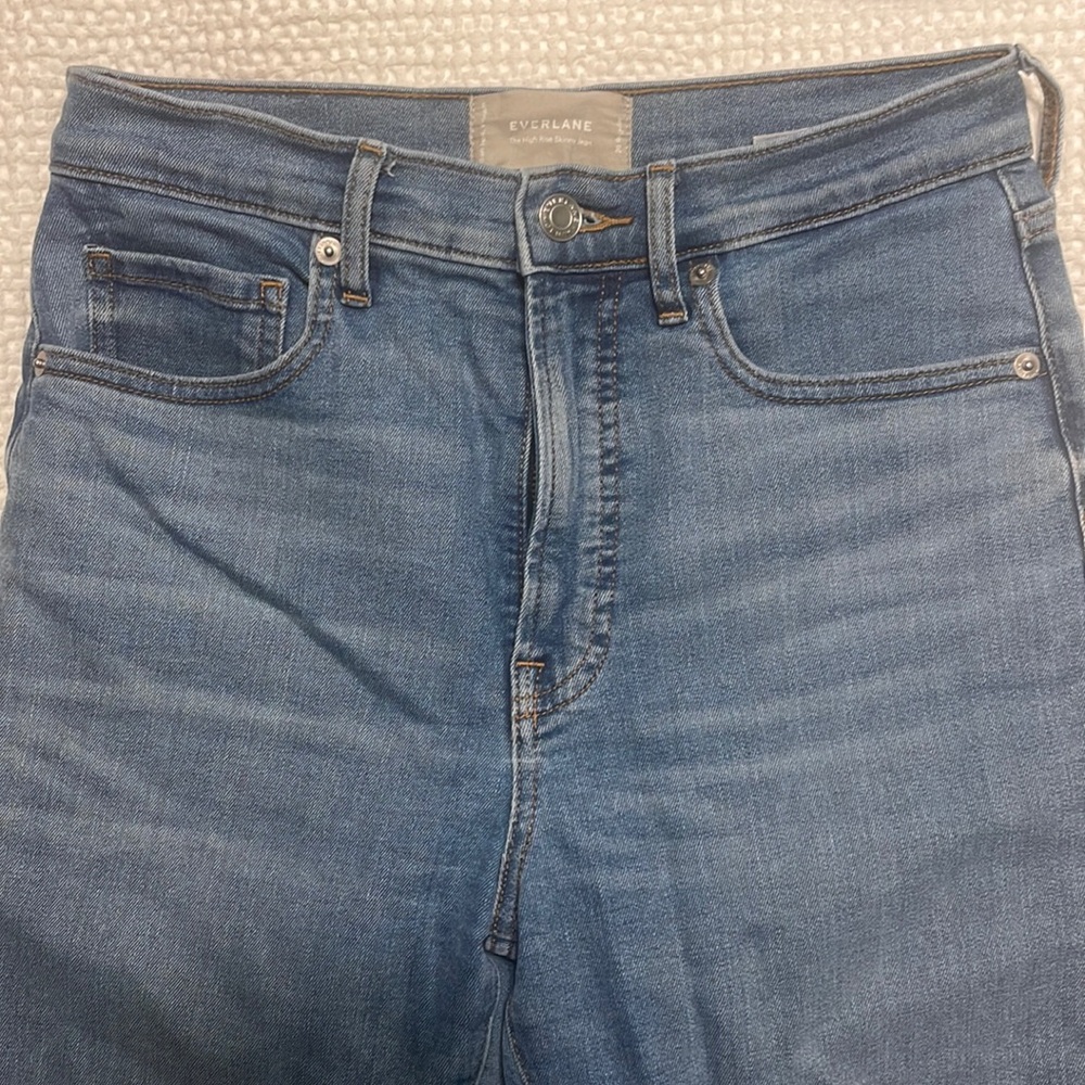 Everlane High Rise Skinny Jean in 28 Regular